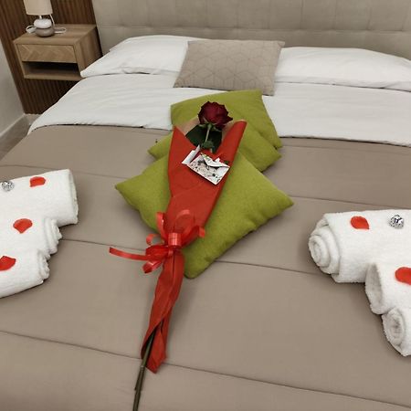 B&B Chapeau Casagiove Exteriör bild